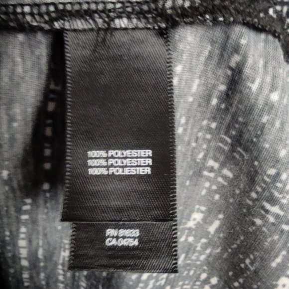 Kenneth Cole Cowl Drape Neck Short Sleeve Popover Top Black Medium - Picture 9 of 11